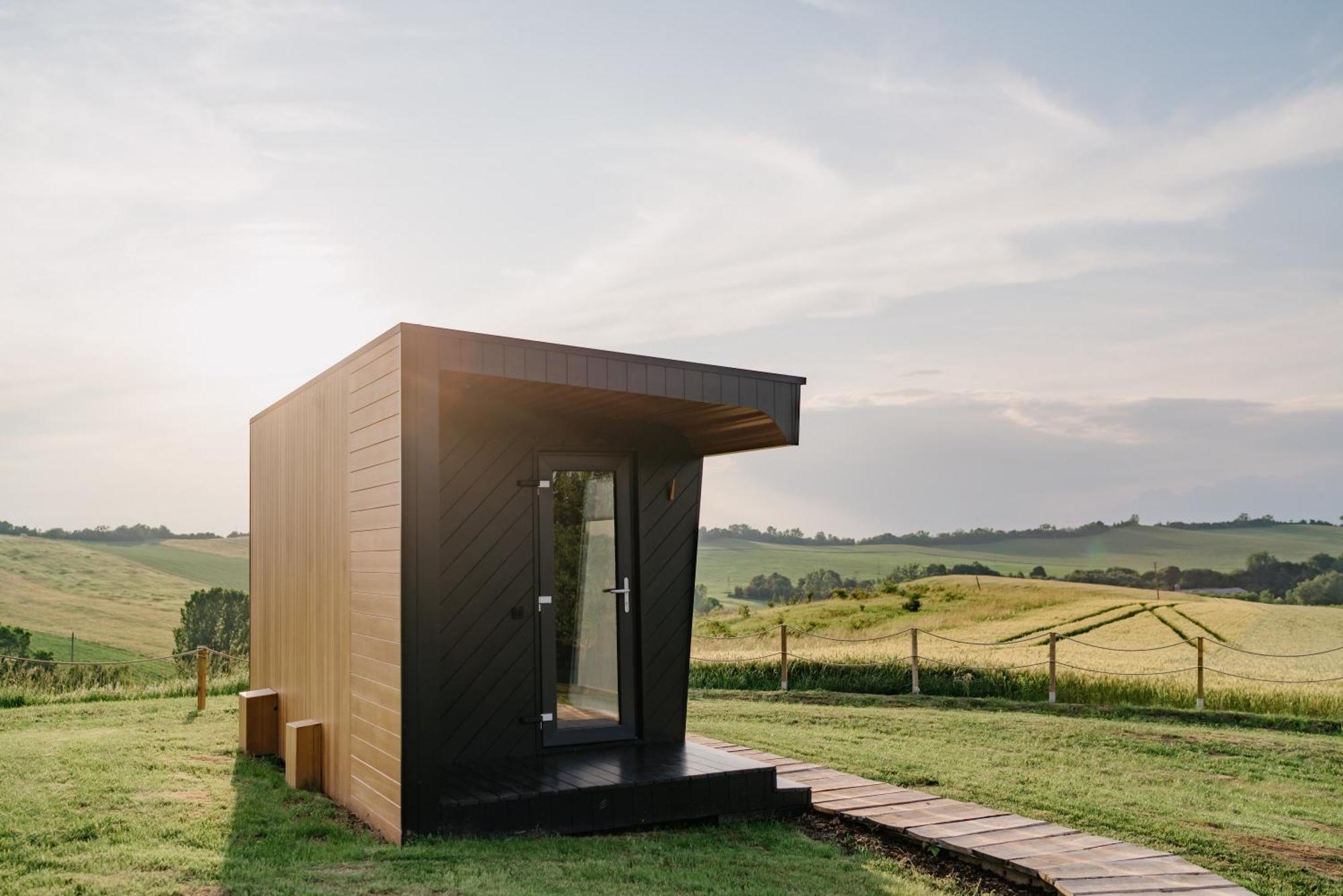 Вилла Feelmore Tiny House Nagyloc Экстерьер фото