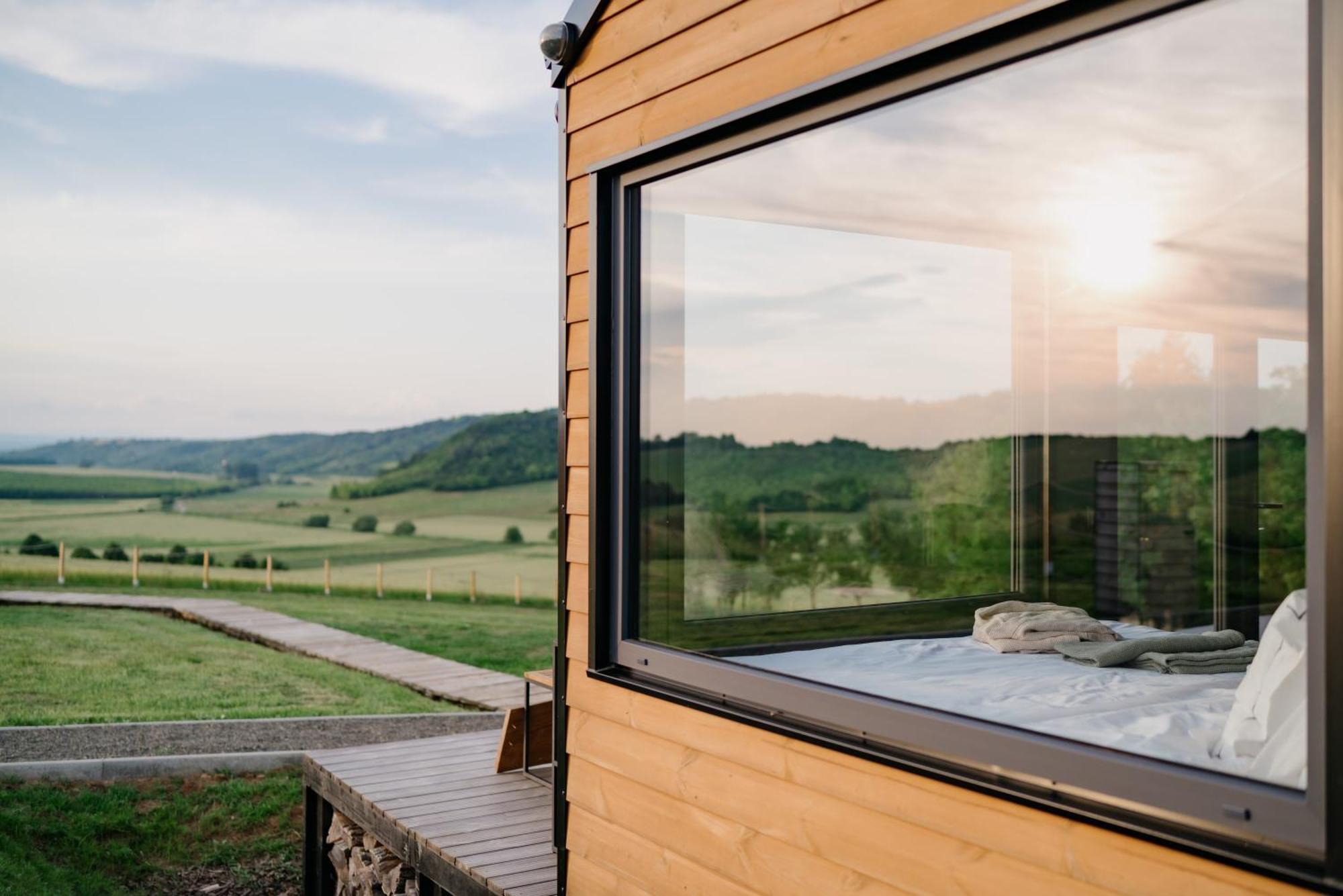 Вилла Feelmore Tiny House Nagyloc Экстерьер фото